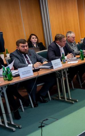 Trwa dialog rządu  z przedstawicielami rolników